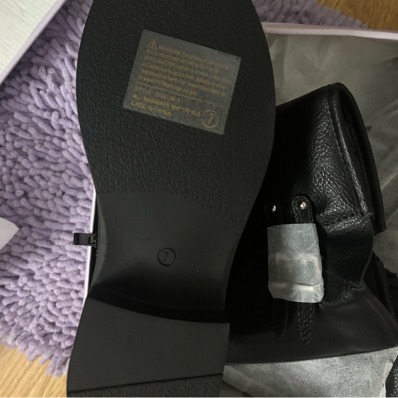 NIB fashion nova kyra buckle knee high boots size 7 ! - Picture 7 of 9